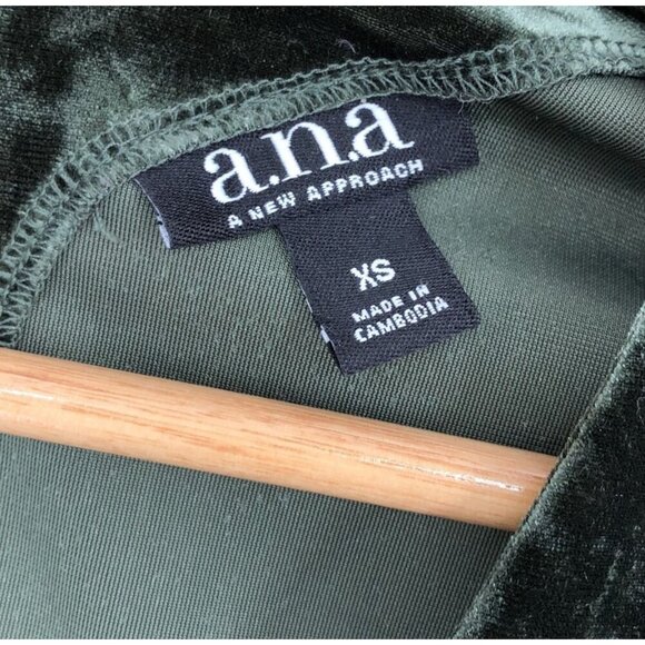 a.n.a. Velour Bell Sleeve Mini Dress XS Green Boho Hippie Fairy Ethereal 70s - Picture 4 of 7